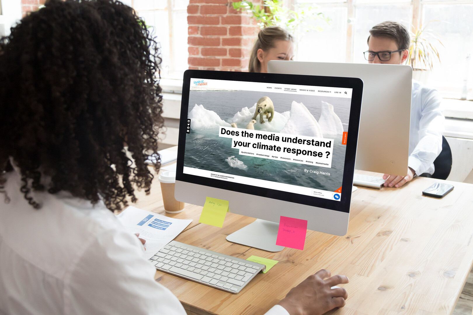 Lookatmedia™ Media Center